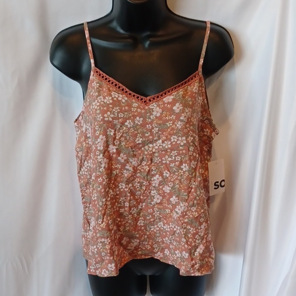 SO Layering Top, Lace Trim Rust Floral, v-neck